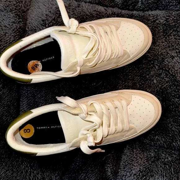 Tommy Hilfiger Women’s Tennis Sneakers - Picture 5 of 6